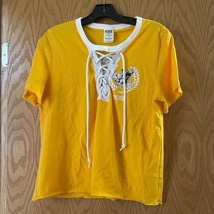 NWT: VS PINK IOWA HAWKEYES YELLOW SHIRT
